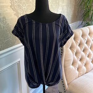 W5 Striped Knit Scoop Neck Envelope Wrap Front Hem Size XL, Navy W/stripes